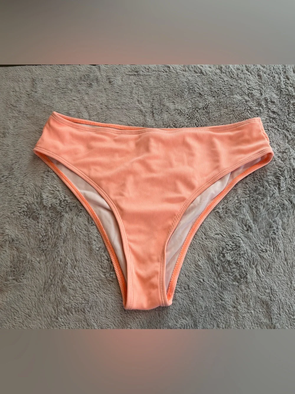 Peach Ribbed Bikini Set - Picture 4 of 6
